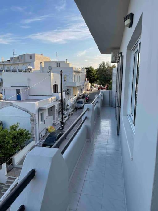 Downtown Tinos View Apartment Luaran gambar